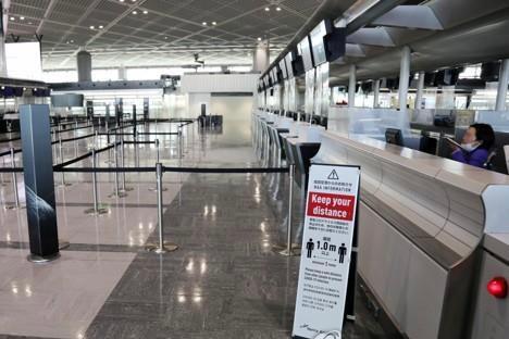 殺到する非難に…日本、結局「コロナ鎖国」の門を開く