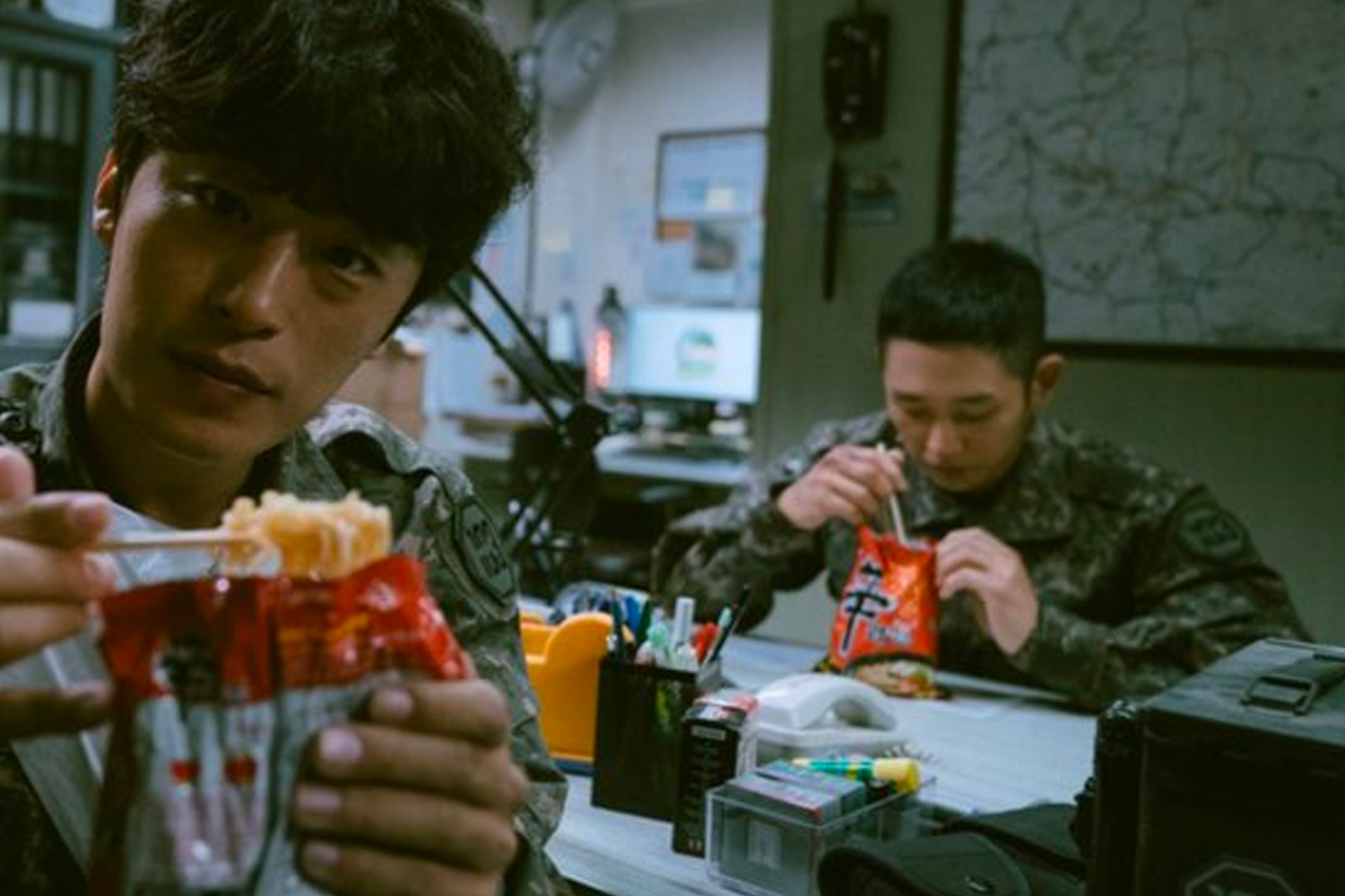 渡韓ごっこにぴったりのラーメンの食べ方を紹介している画像