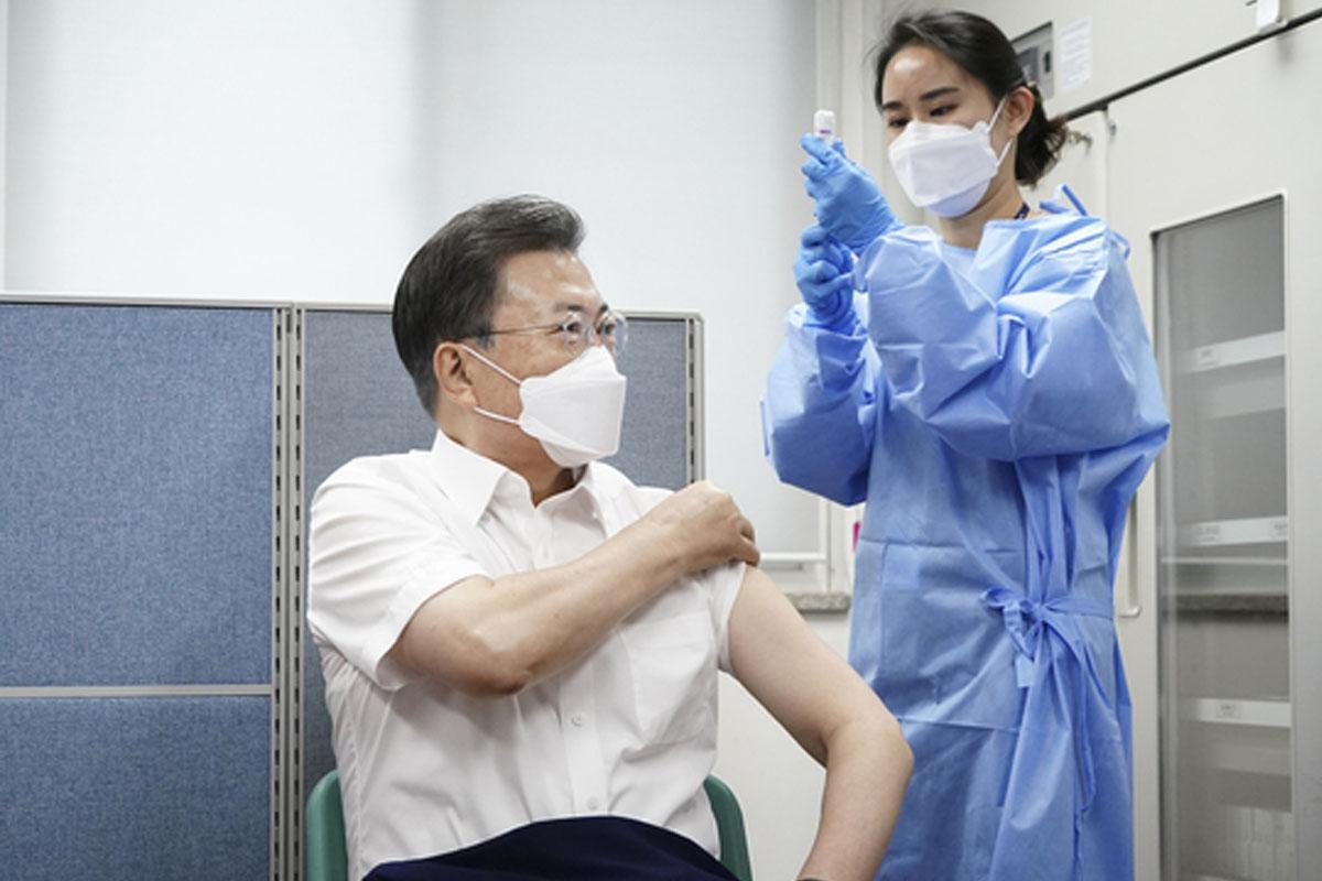 วัคซีนโควิด