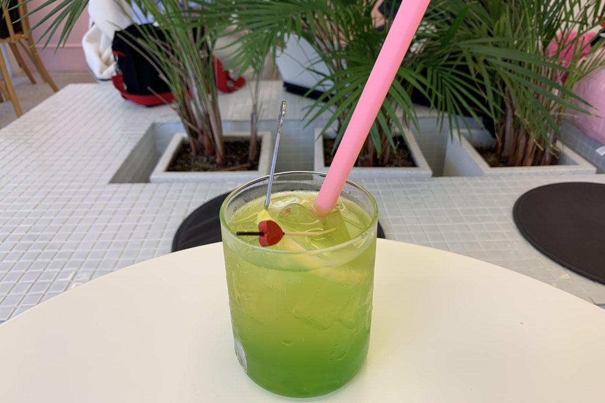 韓国、韓国旅行、ソウル、ソウル旅行、弘大、ホンデ、韓国カフェ