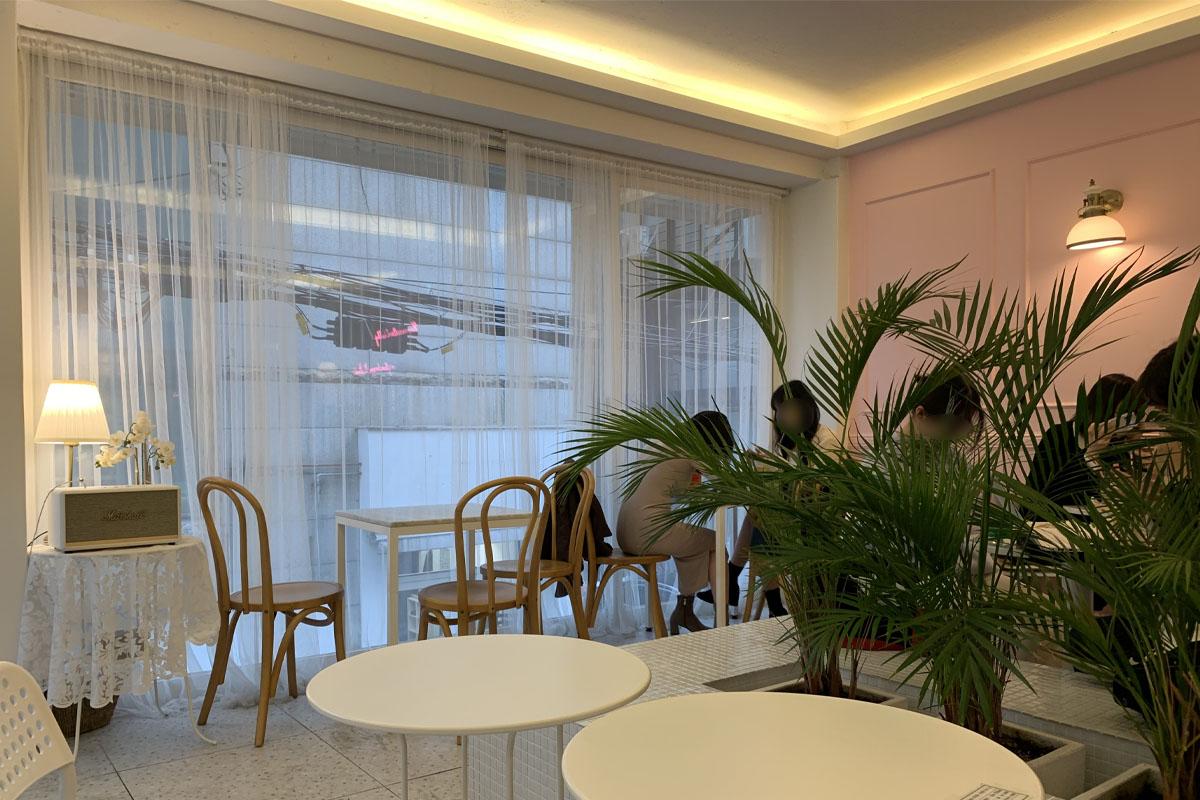 韓国、韓国旅行、ソウル、ソウル旅行、弘大、ホンデ、韓国カフェ