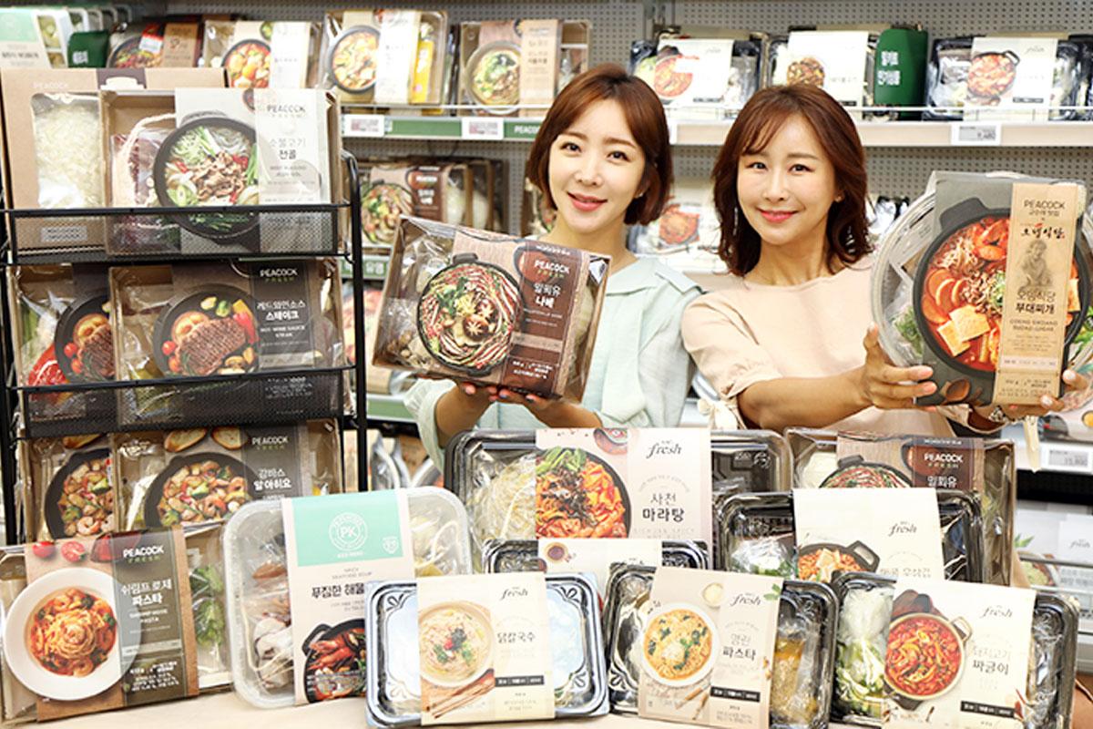 韓国、ミールキット、PEACOCK、ミールキット専門店、ホームミール、MYCHEF、ミルフィーユ鍋、ガンバス・アル・アヒージョ、韓牛あばら肉の味噌チゲ、牛バラトッポッキ、チョングッチャン、牛プルコギ、オデン食堂 プデチゲ、丸太の家 タッカルビ、豚肉チャグリ、大邱式 ネギユッケジャン