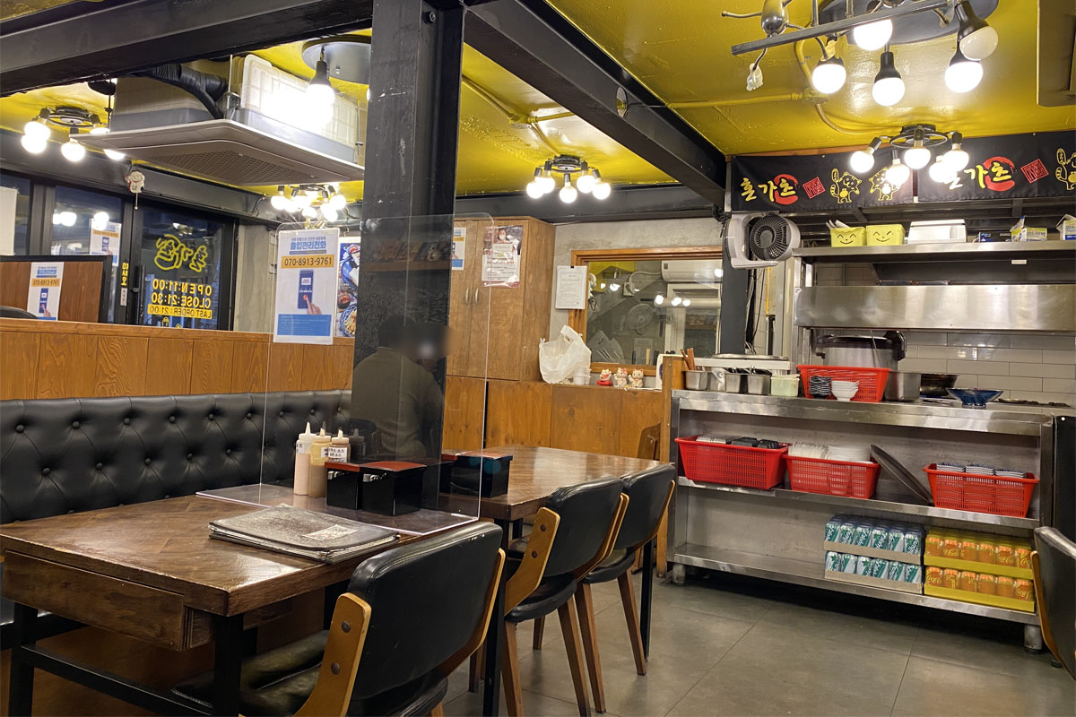 韓国、韓国旅行、韓国観光、ソウル、ソウル旅行、弘大、ホンデ、韓国グルメ、ソウルグルメ、韓国料理、とんかつ、チーズとんかつ、チーズかつ、韓国式とんかつ、HONKAZ、ペク・ジョンウォン