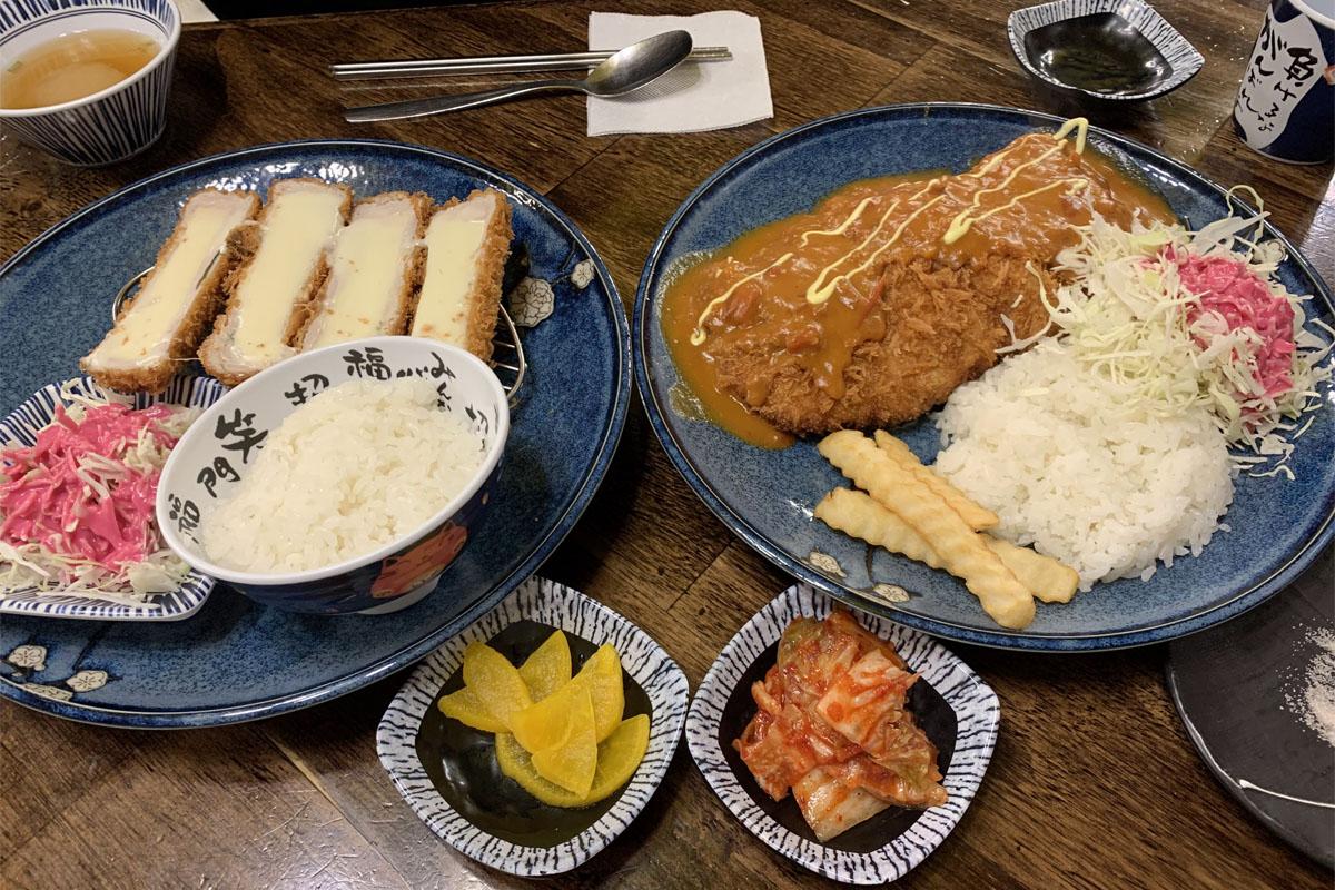 韓国、韓国旅行、韓国観光、ソウル、ソウル旅行、弘大、ホンデ、韓国グルメ、ソウルグルメ、韓国料理、とんかつ、チーズとんかつ、チーズかつ、韓国式とんかつ、HONKAZ、ペク・ジョンウォン