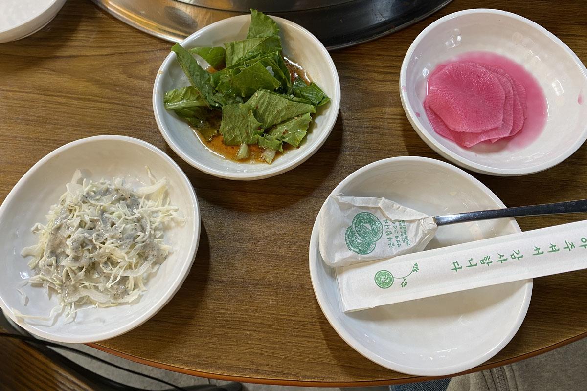 韓国、韓国旅行、韓国観光、ソウル、ソウル旅行、韓国グルメ、ソウルグルメ、韓国料理、弘大、ホンデ、タッカルビ、チーズタッカルビ、シンミギョン弘大タッカルビ、マッチブ、Wanna One、ユン・ジソン