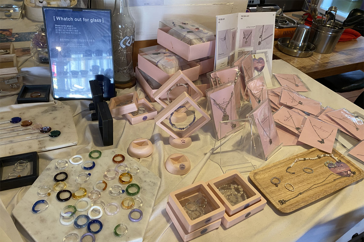 韓国、韓国旅行、韓国観光、ソウル、ソウル旅行、韓国グルメ、ソウルグルメ、弘大、ホンデ、弘益大学、大学路、トッポッキ、海鮮トッポッキ