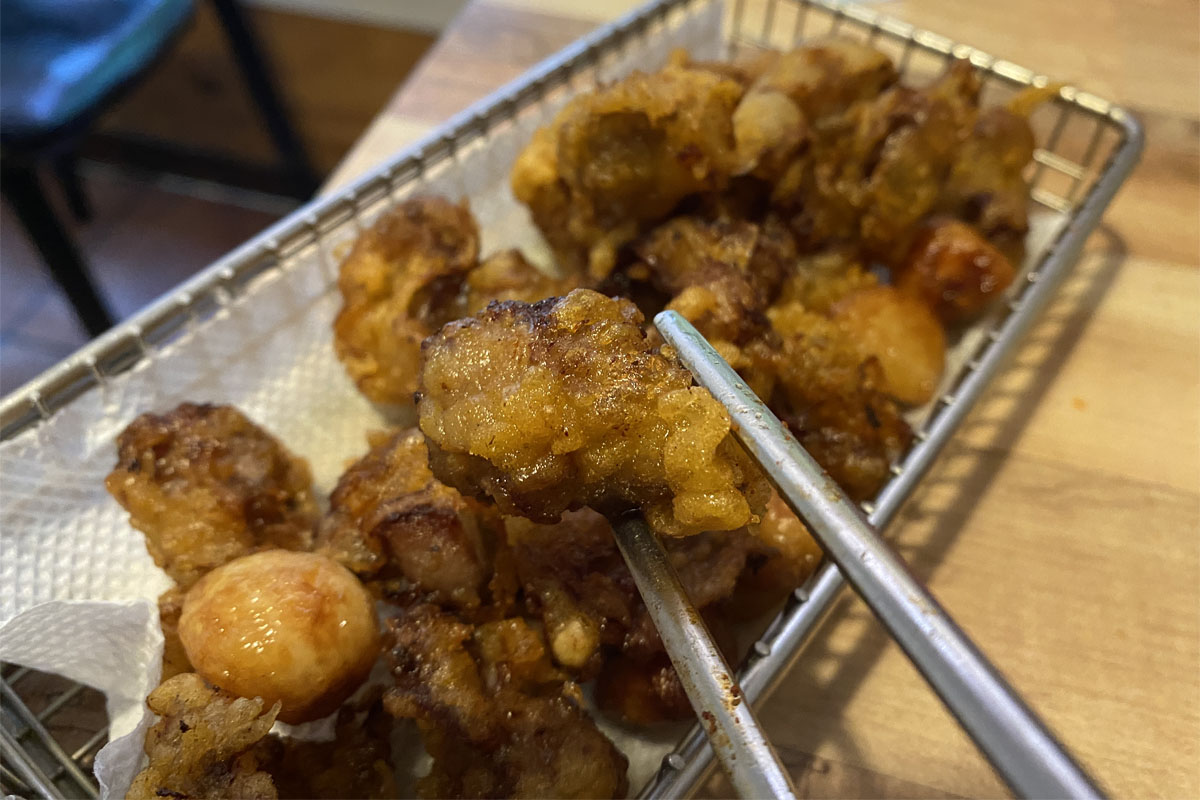 韓国、韓国旅行、韓国観光、ソウル、ソウル旅行、韓国グルメ、ソウルグルメ、弘大、ホンデ、弘益大学、大学路、トッポッキ、海鮮トッポッキ