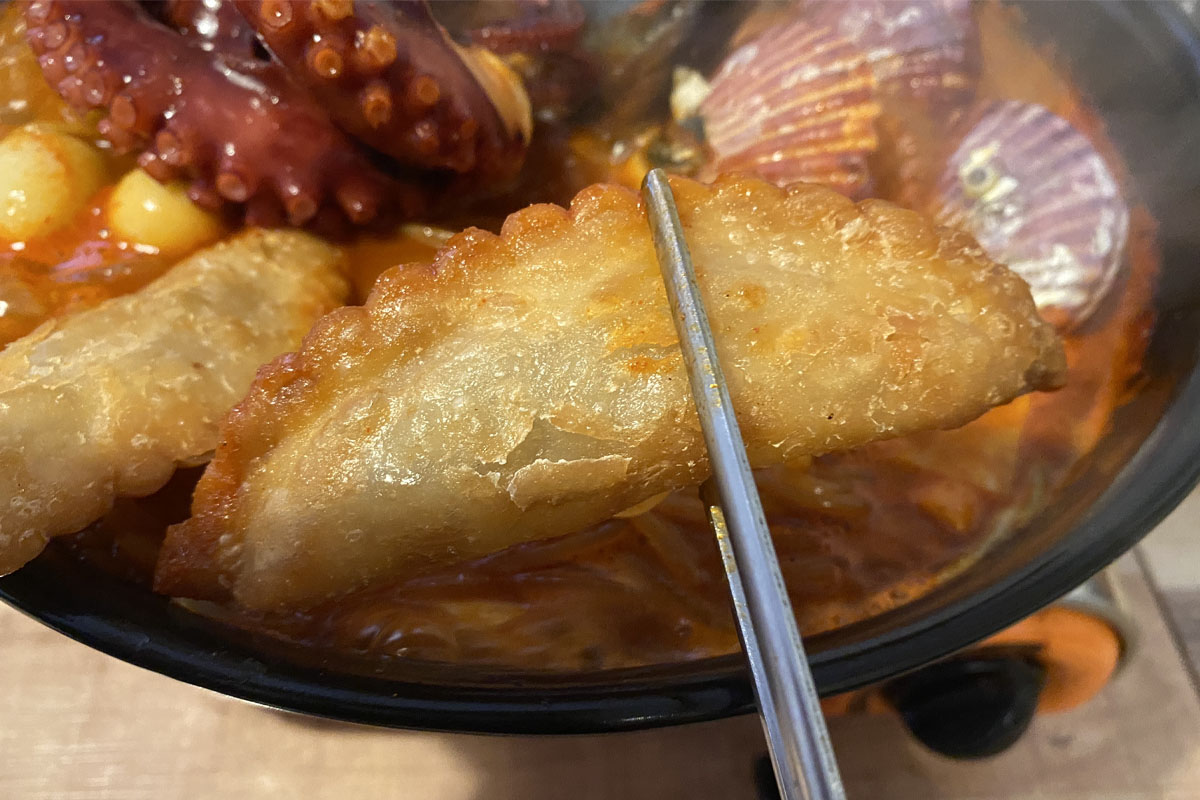 韓国、韓国旅行、韓国観光、ソウル、ソウル旅行、韓国グルメ、ソウルグルメ、弘大、ホンデ、弘益大学、大学路、トッポッキ、海鮮トッポッキ