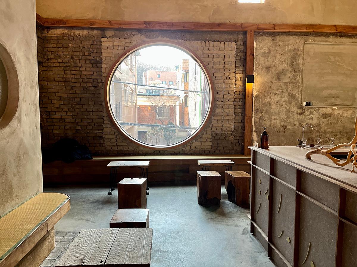 韓国、韓国旅行、韓国観光、ソウル、ソウル旅行、韓国カフェ、ソウルカフェ、ソウル大入口駅、シャロスキル、SNS映え、写真スポット、お茶カフェ、コーヒー苦手、韓国デザート、デザートカフェ、よもぎミルクティー