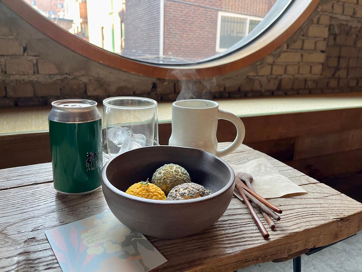 韓国、韓国旅行、韓国観光、ソウル、ソウル旅行、韓国カフェ、ソウルカフェ、ソウル大入口駅、シャロスキル、SNS映え、写真スポット、お茶カフェ、コーヒー苦手、韓国デザート、デザートカフェ、よもぎミルクティー