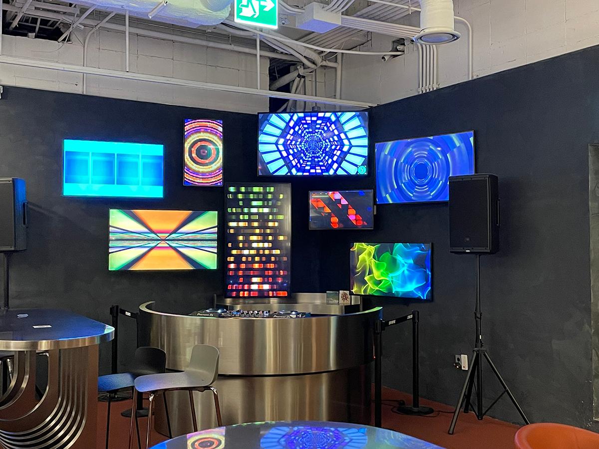 韓国、韓国旅行、韓国観光、ソウル、ソウル旅行、韓国カフェ、ソウルカフェ、SNS映え、写真スポット、人生ショット、江南、カンナム、三成洞、サムソンドン、COEX、コエックスモール、STEM COFFEE、SUNNY BREAD、ヴィーガン、韓国デザート、デザートカフェ