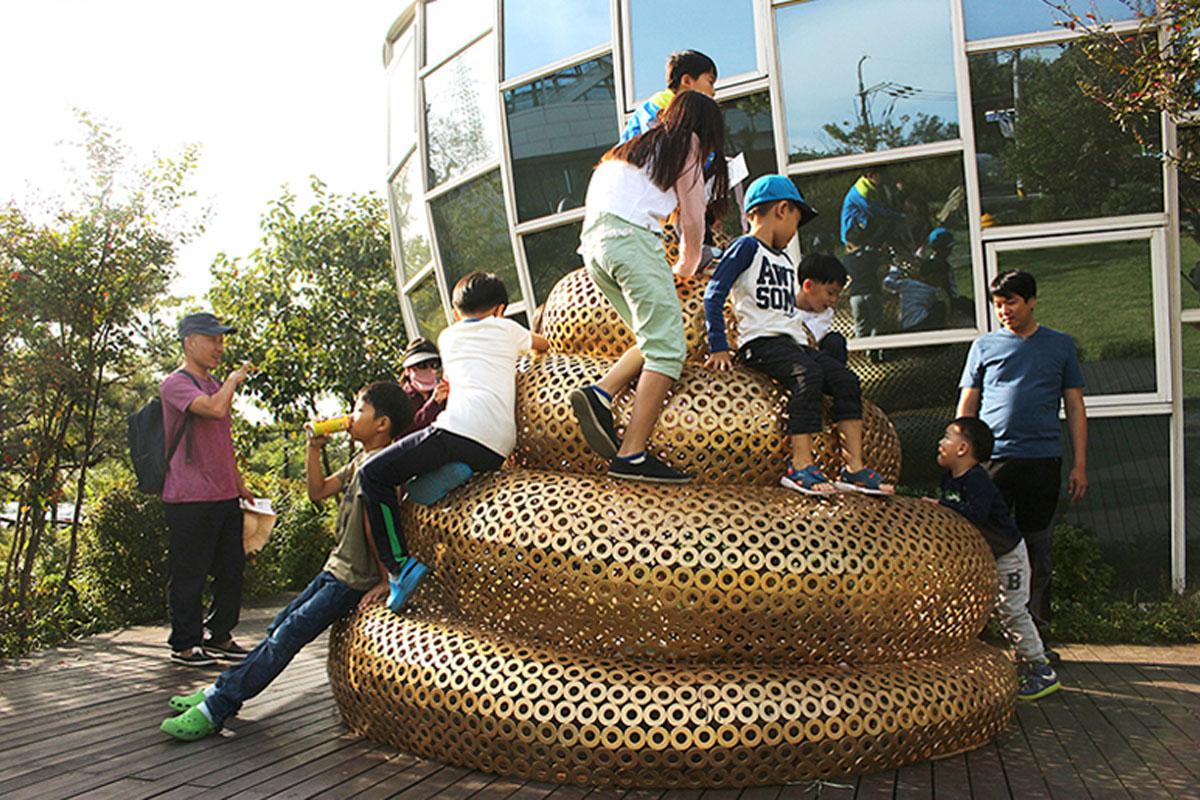 韓国、韓国旅行、韓国観光、ソウル、ソウル旅行、済州島、韓国博物館、不思議な博物館、おもしろ博物館、ハローキティ、韓国トイレ博物館、みみずく博物館、韓国家具、韓国インテリア、フィギュア、韓国映画、ジャージャー麺、チャジャンミョン博物館、仁川チャイナタウン