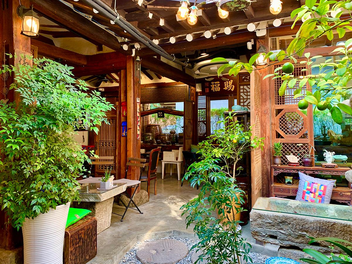 The inside of the tea house.