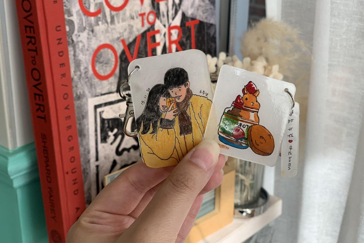  延南洞、プラバン、延南洞カフェ、カフェ、Cafe Neulbo、ヒーリング、キーホルダー、オリジナル作品