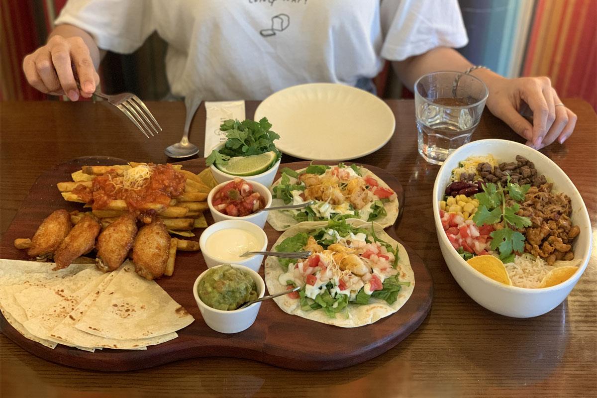 ソウル、延南洞、延南洞グルメ、メキシコ料理、GOT EAT、タコス、トルティーヤ、バッファローウィング、チリコンカーン