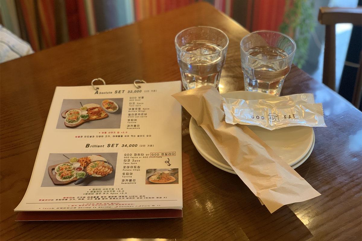 ソウル、延南洞、延南洞グルメ、メキシコ料理、GOT EAT、タコス、トルティーヤ、バッファローウィング、チリコンカーン