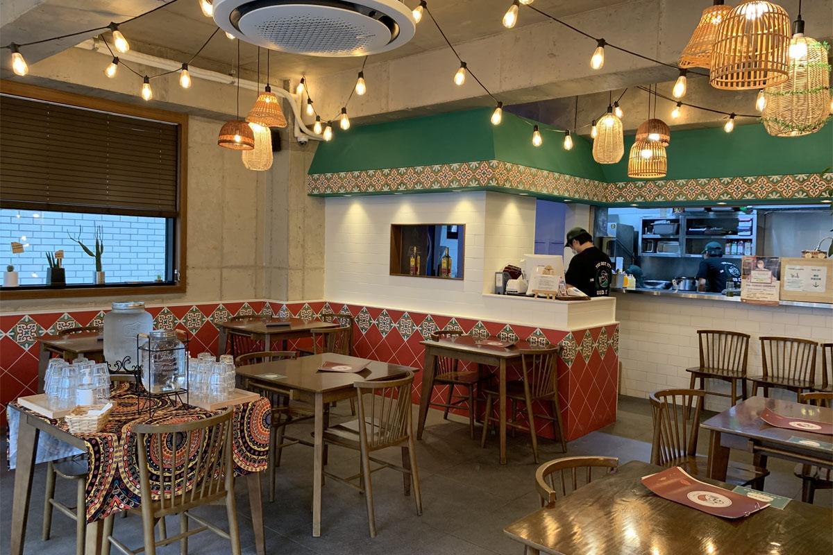 ソウル、延南洞、延南洞グルメ、メキシコ料理、GOT EAT、タコス、トルティーヤ、バッファローウィング、チリコンカーン