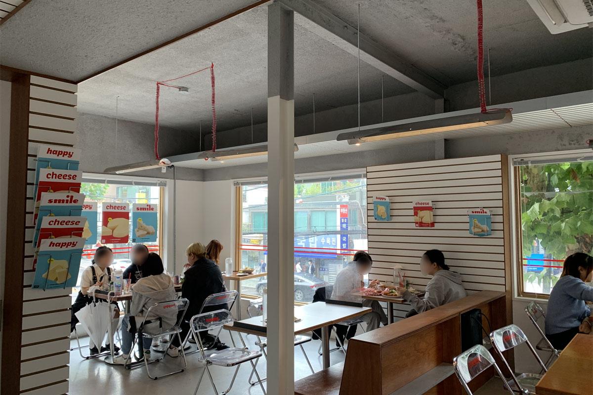 延南洞、延南洞グルメ、ソウル、トッポッキ、とんかつ、Happy Cheese Smile、弘大