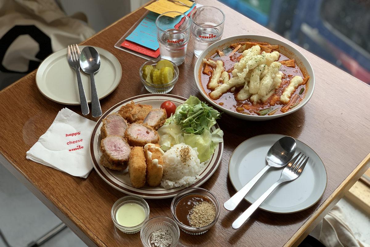延南洞、延南洞グルメ、ソウル、トッポッキ、とんかつ、Happy Cheese Smile、弘大