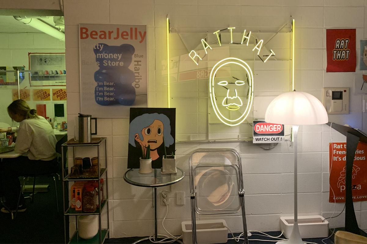  延南洞、延南洞グルメ、延南洞マッチプ、RATTHAT、ピザ、鶏皮揚げピザ、ソウル、ピメク、弘大入口駅