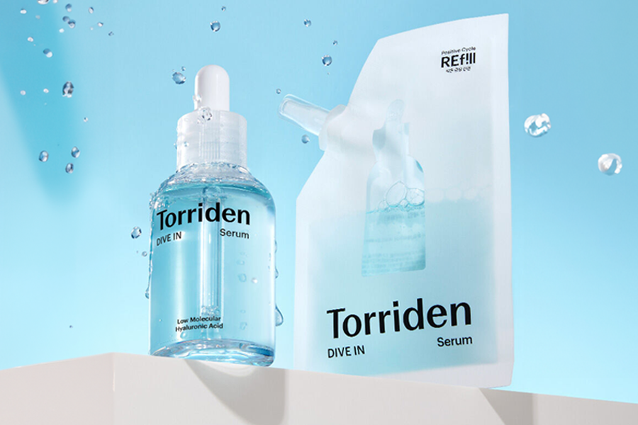 Toridden Dive in 低分子玻尿酸精華，具有長久保濕和清爽特點