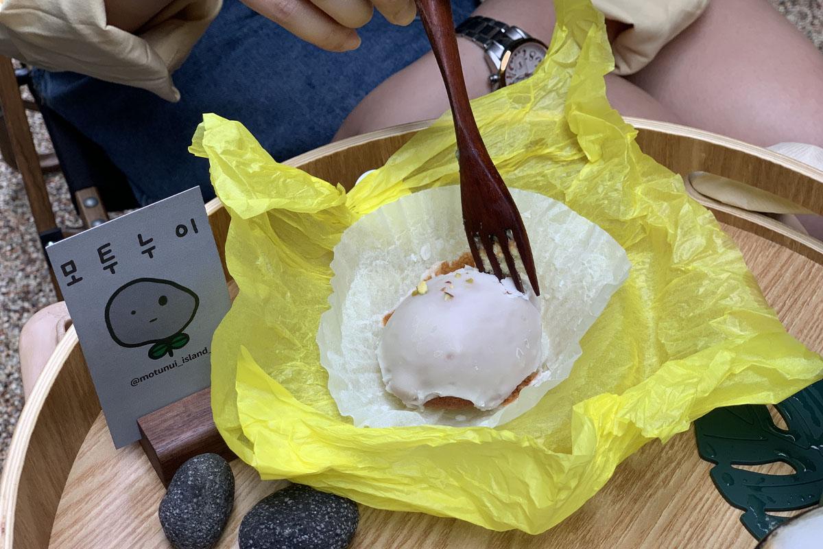 Motunui Island、ソウル、延南洞、延南洞カフェ、キャンプ、ピクニック、ペット同伴、よもぎ、きな粉、ティラミス