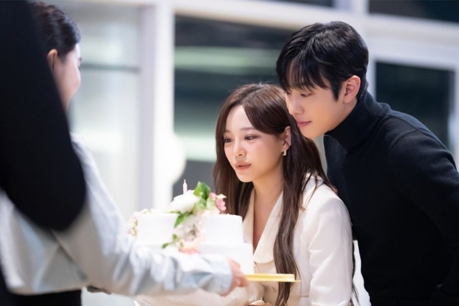 Shin Hari y Kim Taemoo de Business Proposal