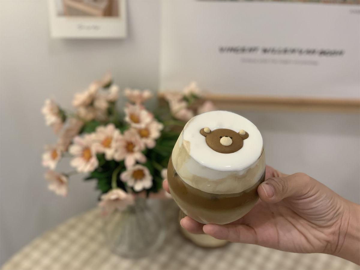 MERITREE、延南洞、延南洞カフェ、ソウル、クロッフル、ルーフトップカフェ