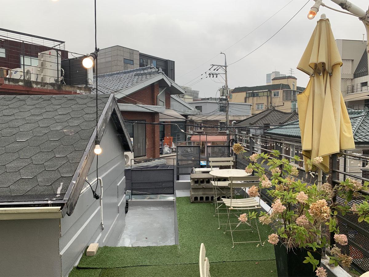 MERITREE、延南洞、延南洞カフェ、ソウル、クロッフル、ルーフトップカフェ