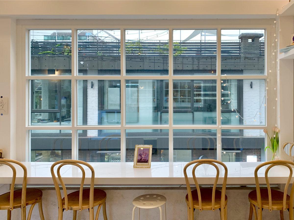 MERITREE、延南洞、延南洞カフェ、ソウル、クロッフル、ルーフトップカフェ