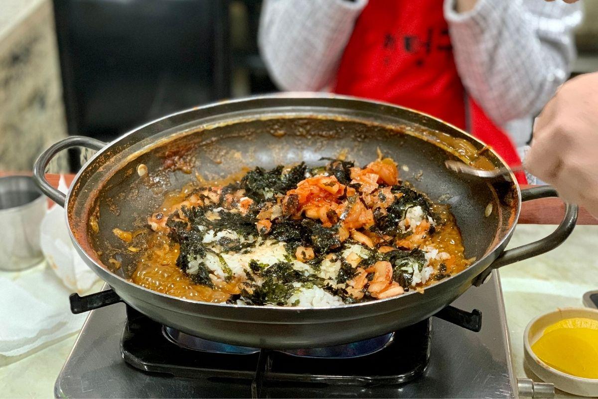 韓国、韓国旅行、ソウル旅行、韓国ドラマ、ドラマロケ地、ドラマ撮影地、社内お見合い、Netflix、韓国ウェブトゥーン原作、女神降臨、モントングリ即席トッポッキ、韓国料理、韓国グルメ、ソウルグルメ、トッポッキ