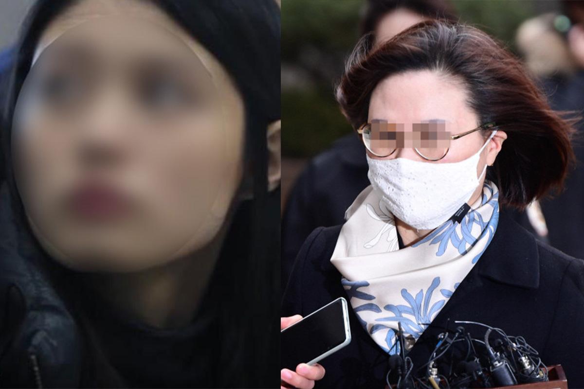 ผู้หญิงทั้งผ้าพันคอและมือถือที่มีใบหน้าเบลอ เป็นภาพที่สะท้อนข่าวอื้อฉาวทางการศึกษาในเกาหลีที่เกี่ยวข้องกับครอบครัวของอดีตรัฐมนตรีผลการศึกษา