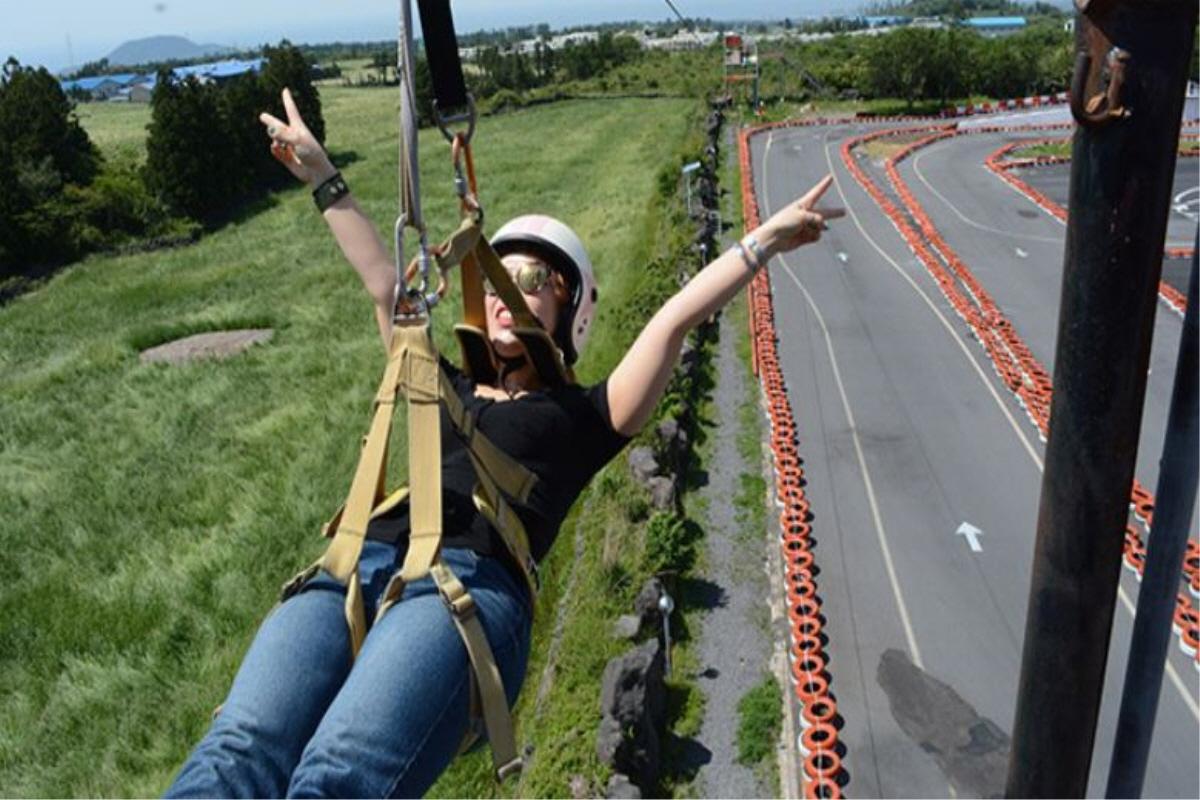 韓国、韓国旅行、韓国観光、チェジュ、済州島、済州、アクティビティ、カート、そりすべり、家族連れ、家族旅行、サバイバル、ジップライン、済州レポーツランド、韓国レジャー