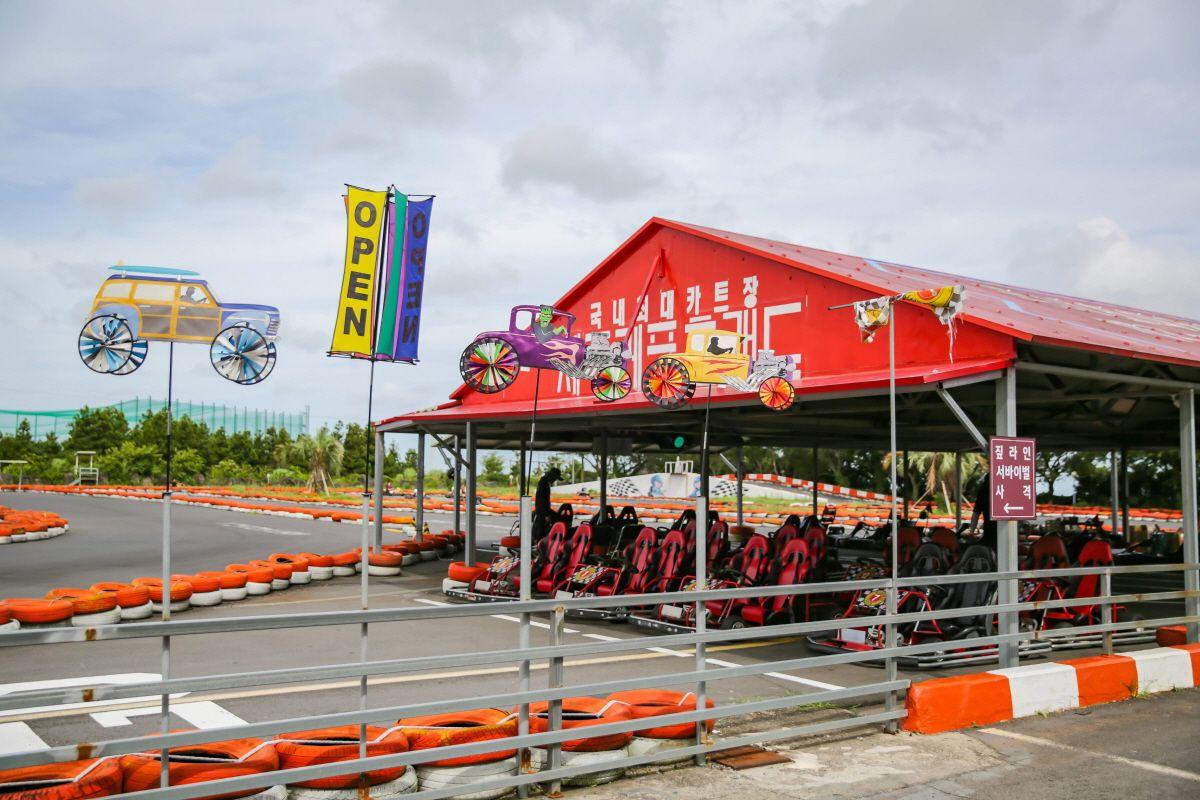 Trải nghiệm xe đua, Zip Line, Survival Games tại Leports Land Jeju, giá ưu đãi