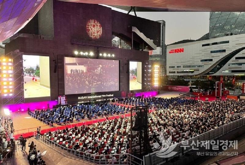 韓国旅行、韓国祭り、お祭り、韓国イベント、韓国行事、韓国夏祭り、有名祭り、花火大会、韓国桜、桜名所、夏祭り、ススキフェスティバル