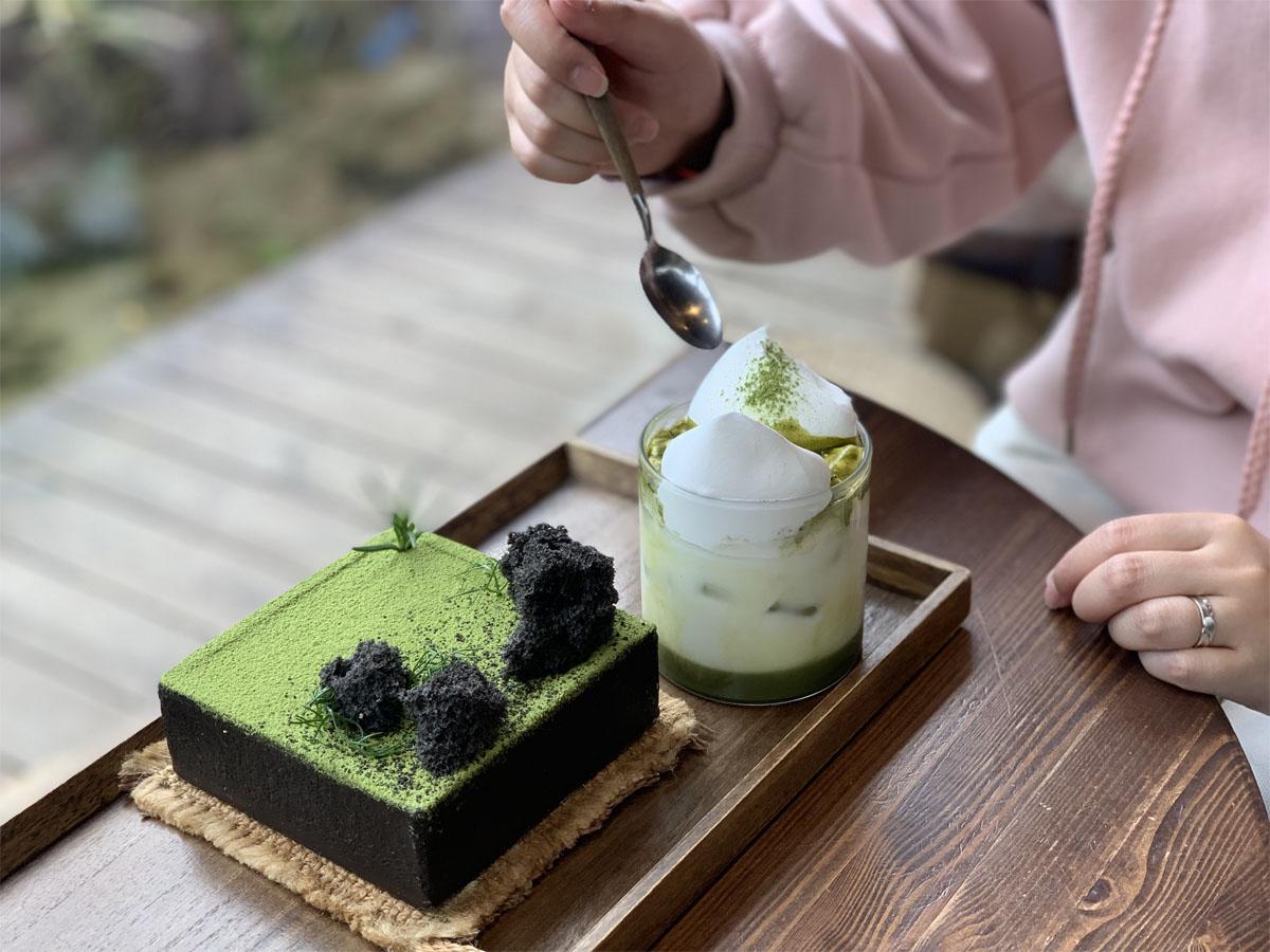 韓国、韓国旅行、韓国観光、ソウル、ソウル旅行、韓国カフェ、ソウルカフェ、韓国カフェ巡り、韓屋カフェ、韓屋村、益善洞、イクソンドン、抹茶、デザートカフェ、韓国デザート、SNS映え、写真スポット、人生ショット