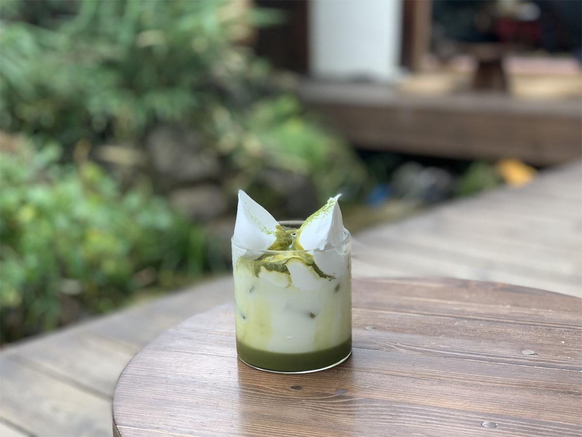 韓国、韓国旅行、韓国観光、ソウル、ソウル旅行、韓国カフェ、ソウルカフェ、韓国カフェ巡り、韓屋カフェ、韓屋村、益善洞、イクソンドン、抹茶、デザートカフェ、韓国デザート、SNS映え、写真スポット、人生ショット