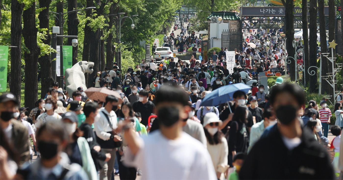 ยอดผู้ติดเชื้อกลับมาสูงถึง 40,000 ราย ในช่วงการคลายกฎในเกาหลี