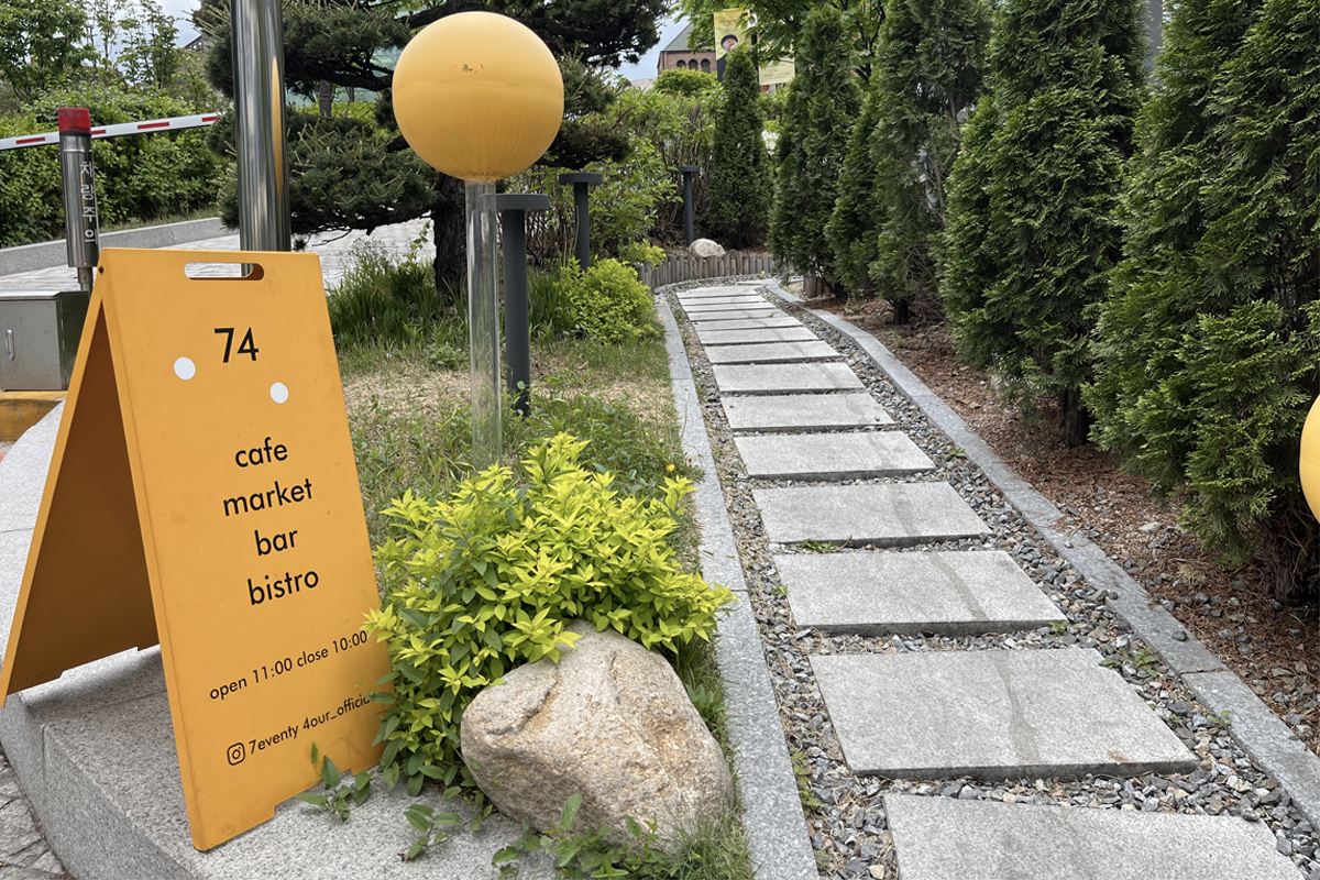 韓国、韓国旅行、韓国観光、ソウル旅行、ソウル観光、明洞、ミョンドン、明洞大聖堂、1898広場、1898Plus、観光地、観光名所、明洞聖堂、写真スポット