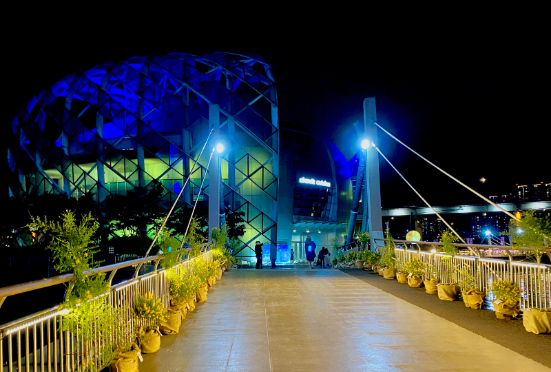 韓国、ソウル、盤浦漢江公園、盤浦大橋、レインボー噴水