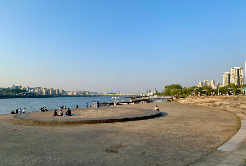 韓国、ソウル、盤浦漢江公園、盤浦大橋、レインボー噴水