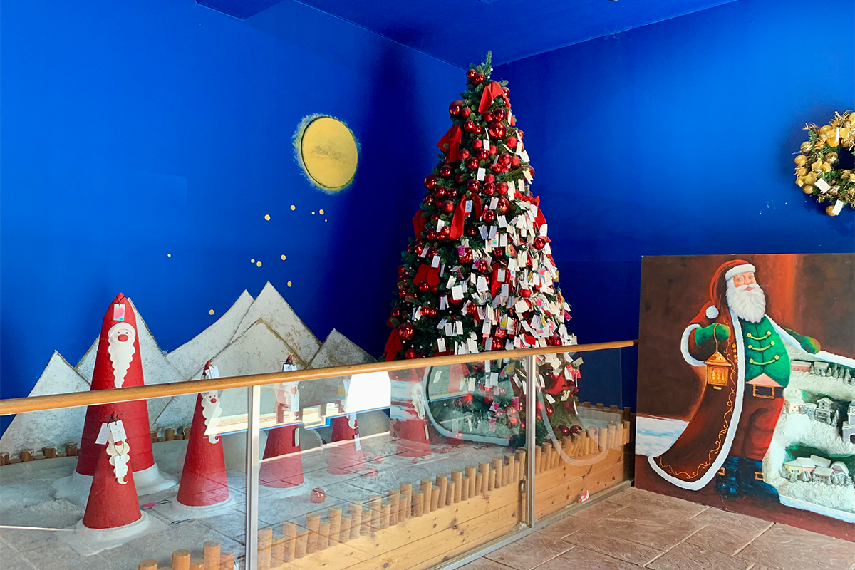 Santa Story Hall