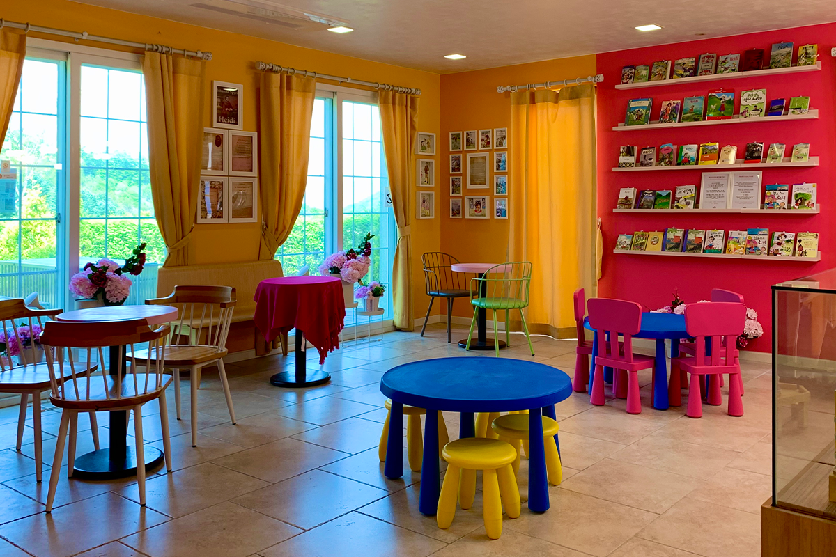  Heidi Library 瑞士村