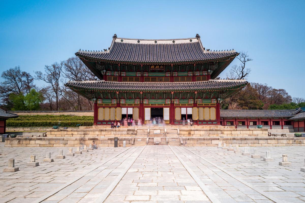 Cung điện Changdeokgung và Khu vườn bí mật đẹp nên thơ ở Seoul