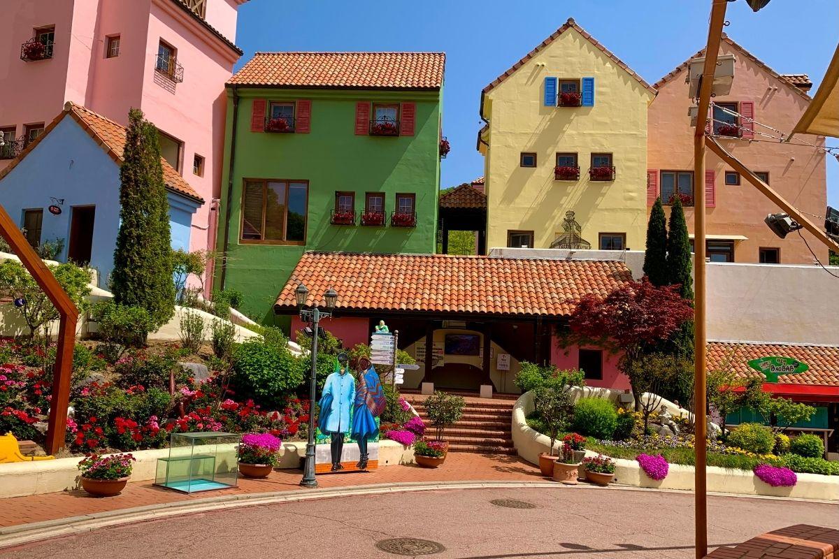 Petite France французская деревня в Корее