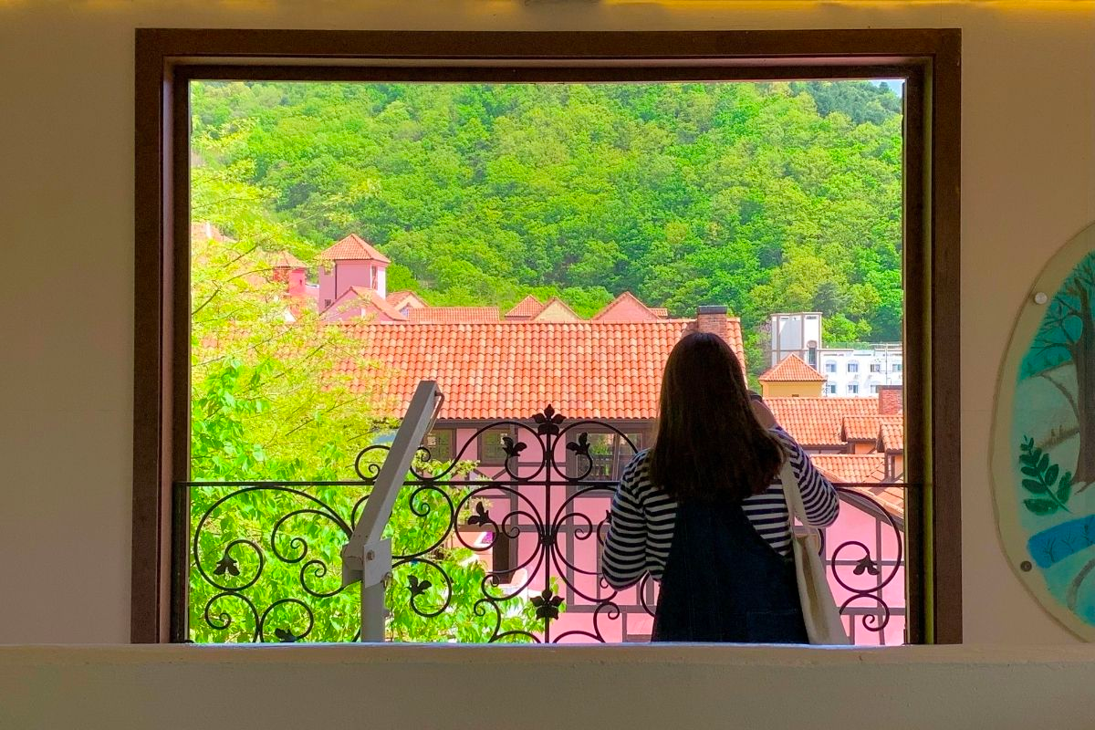 đài quan sát ở Petite France làng pháp của hàn quốc