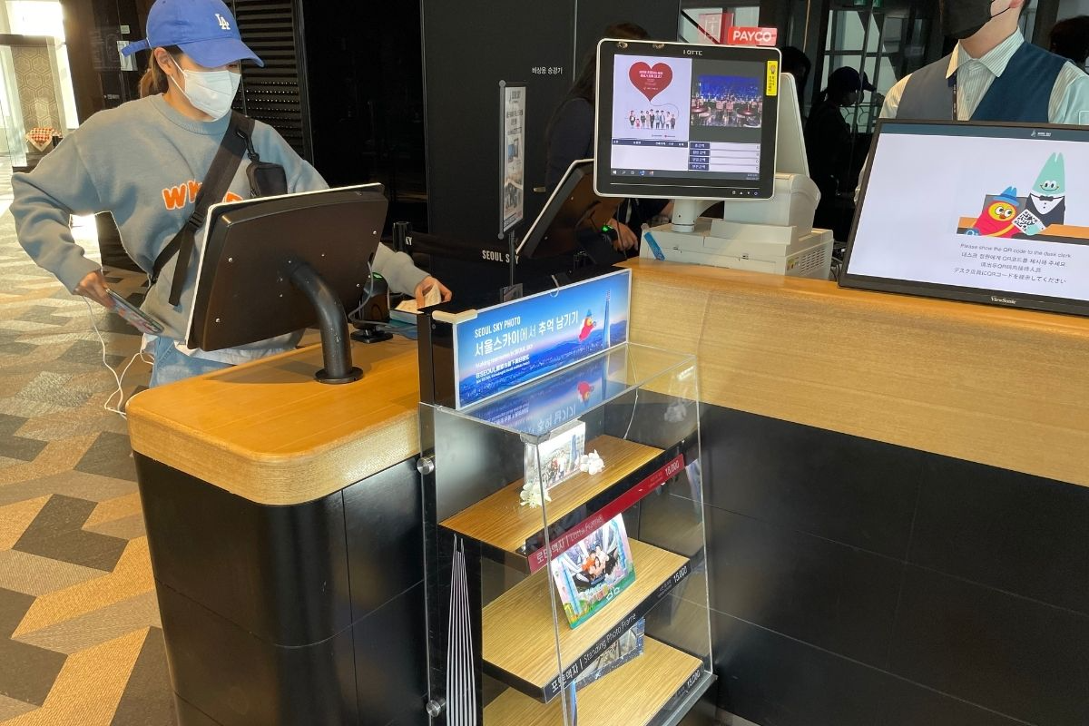 韓国、韓国旅行、韓国観光、ソウル、ソウル旅行、蚕室、チャムシル、ロッテワールドタワー、スカイブリッジツアー、ソウルスカイ、ロッテワールド