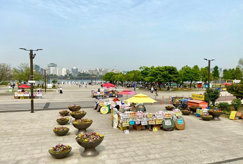 Chỉ đường đến Công viên Yeouido Hangang