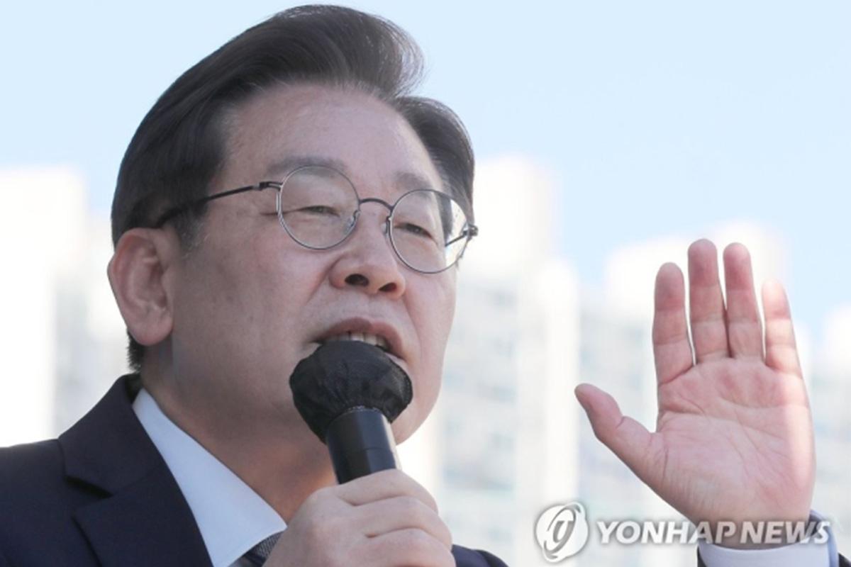 การกล่าวกล่าวสุนทรพจน์โดยอดีตผู้สมัครชิงตำแหน่งประธานาธิบดีของพรรคประชาธิปไตยเกาหลี