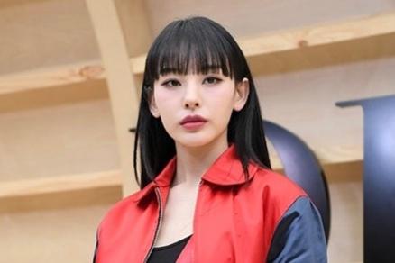 「広告パワハラ」noze、謝罪の代わりに涙の「スウパコンサート」…号泣の意味は？